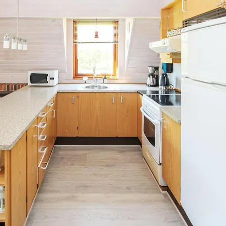 Amazing In Samso With Kitchen Vakantiehuis